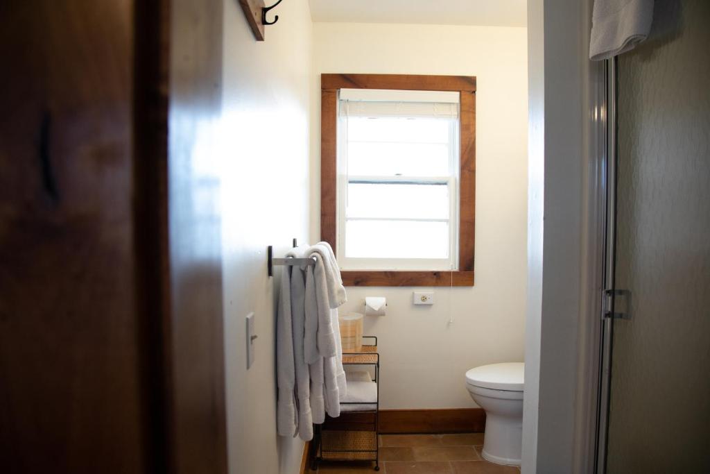 Koupelna v ubytování Left Coast Lodge - Pet Friendly
