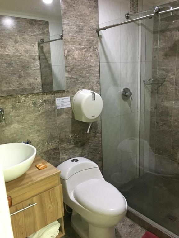 Koupelna v ubytování Hotel Fénix Real Bogotá