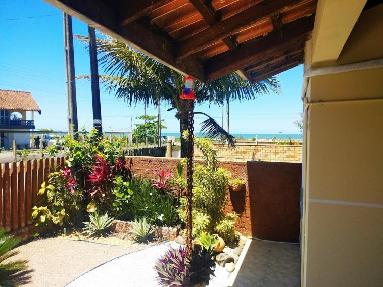  Casa à 50 mts da praia