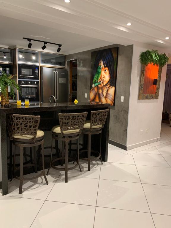  Casa alto padrão Pé na areia