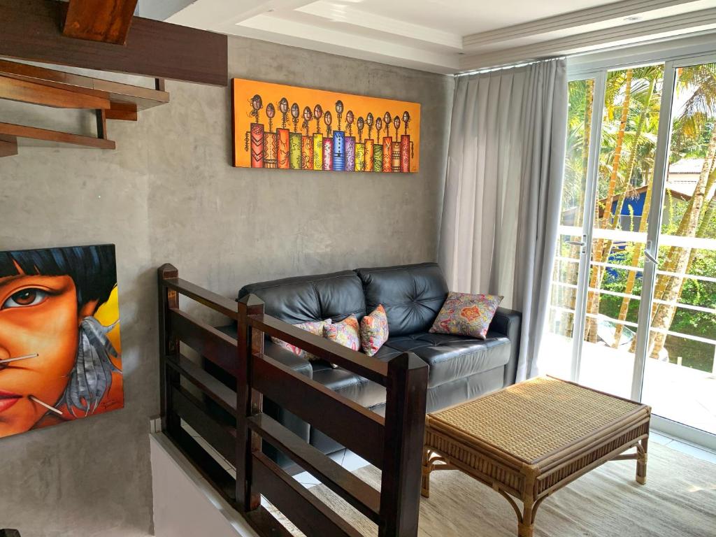  Casa alto padrão Pé na areia