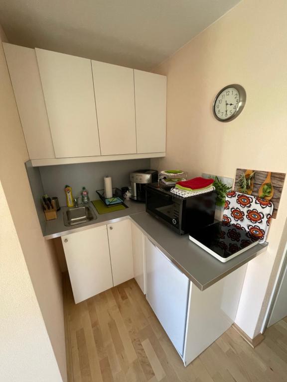 Kuchyň nebo kuchyňský kout v ubytování Ferienwohnung am Traunsee