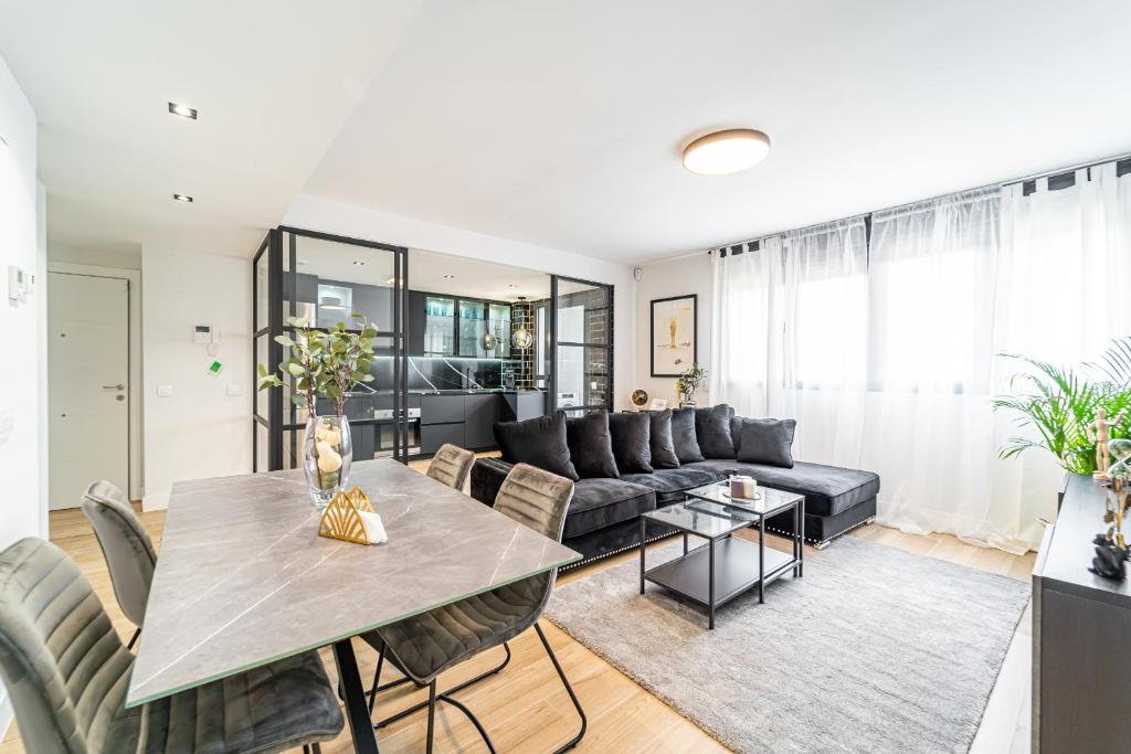 EdSam BLACK&GREY - Housity