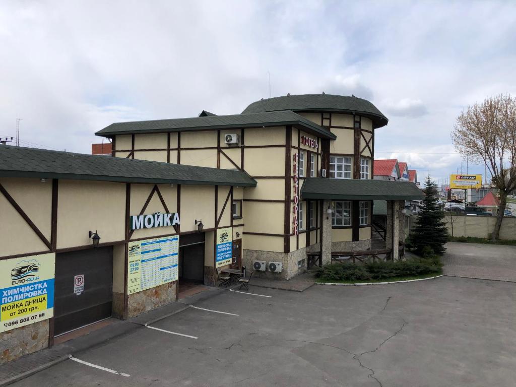 Budova, kde se hotel nachází