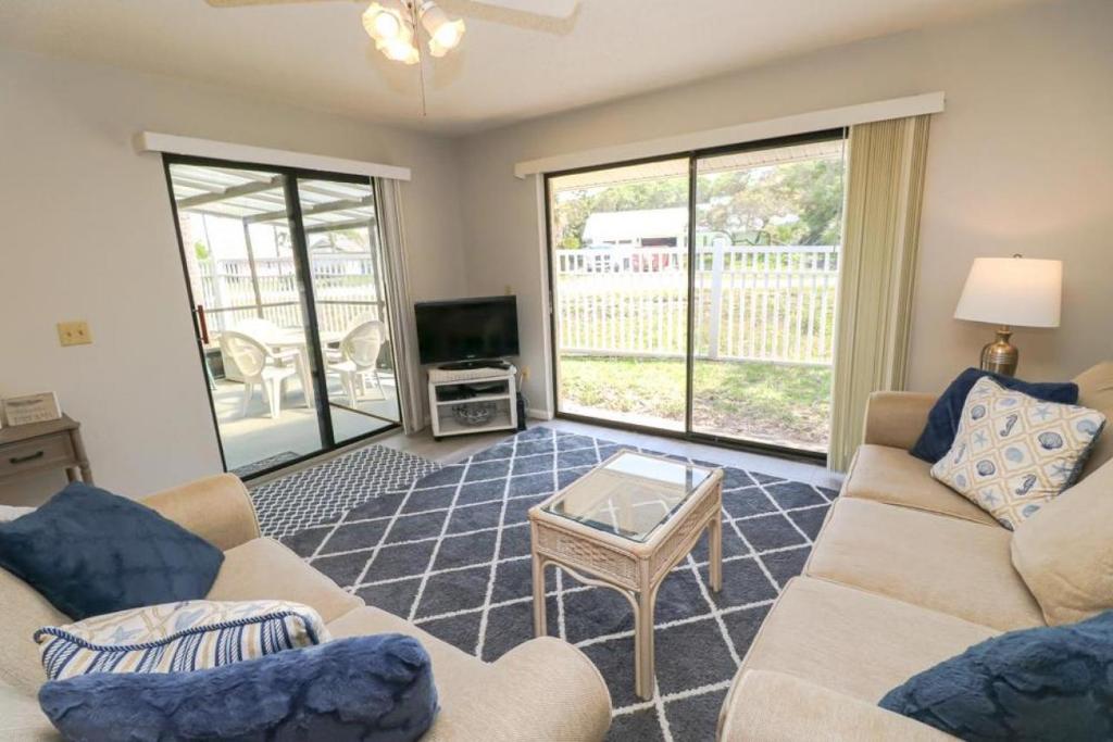 Posezení v ubytování St Augustine Beach & Tennis Resort 615