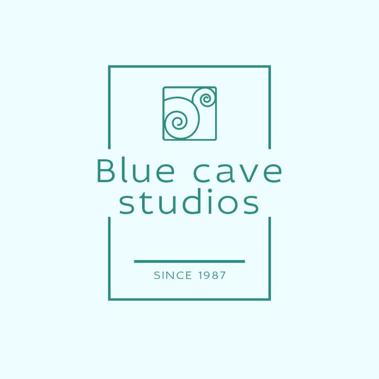 Blue Cave studios - White Cliff