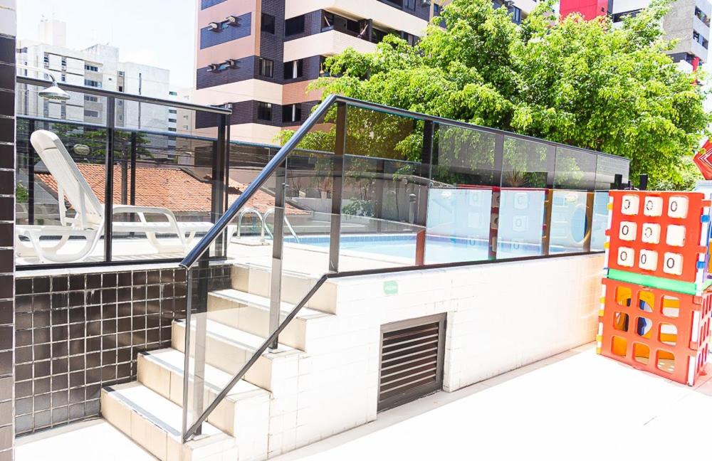  Apartamento de Alto Padrão na Ponta Verde