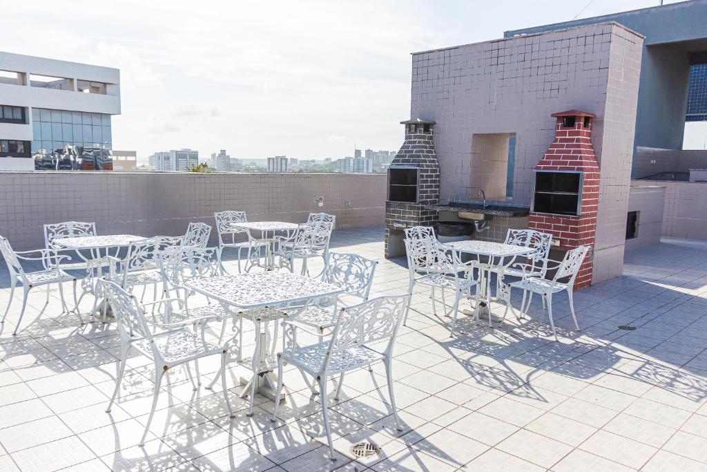 APARTAMENTO DE ALTO PADRÃO NA ORLA DE PAJUÇARA