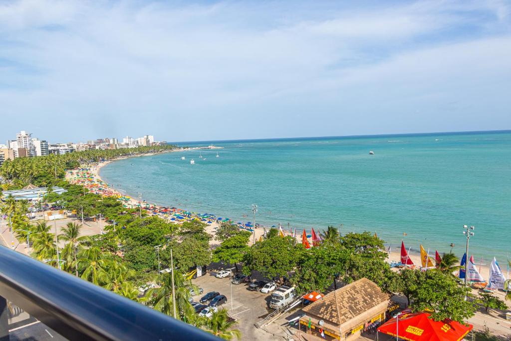  APARTAMENTO DE ALTO PADRÃO NA ORLA DE PAJUÇARA