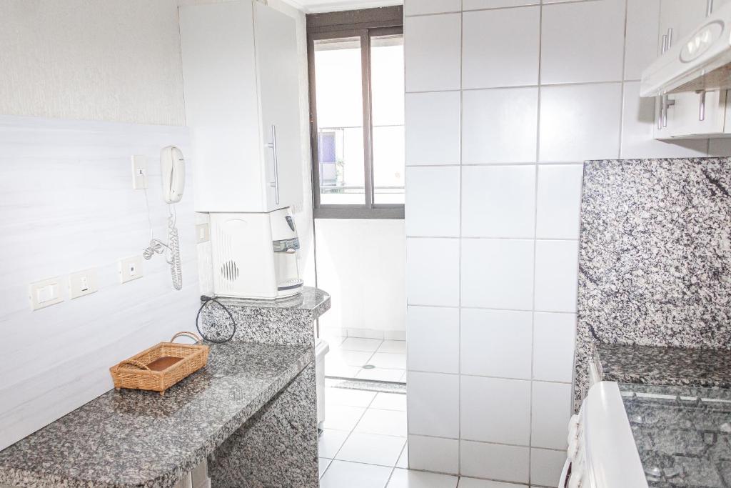  APARTAMENTO DE ALTO PADRÃO NA ORLA DE PAJUÇARA