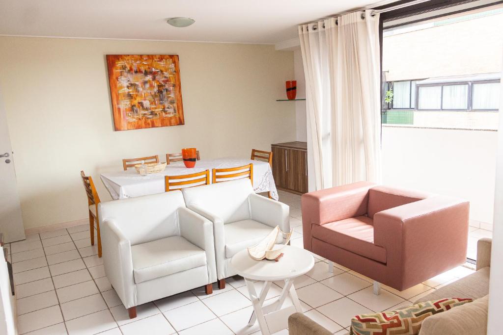  APARTAMENTO DE ALTO PADRÃO NA ORLA DE PAJUÇARA