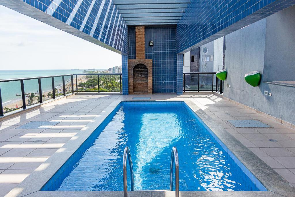  APARTAMENTO DE ALTO PADRÃO NA ORLA DE PAJUÇARA