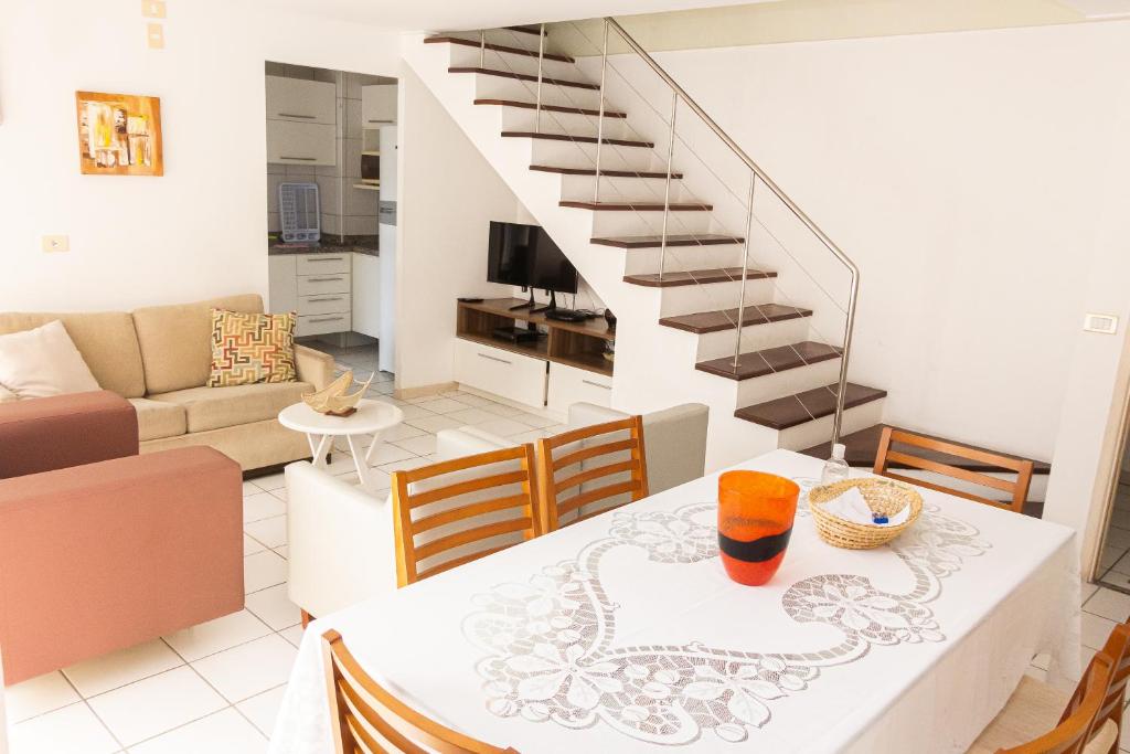  APARTAMENTO DE ALTO PADRÃO NA ORLA DE PAJUÇARA