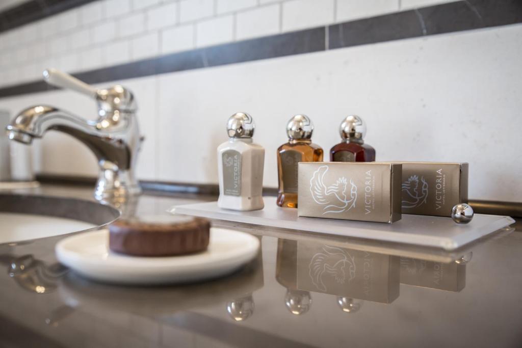 Victoria Hotel Letterario - Resim 19