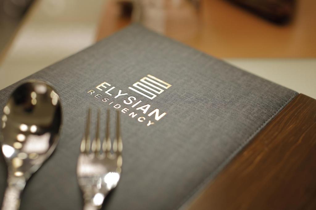 Fotografie z fotogalerie ubytování Hotel Elysian Residency v destinaci Ahmadábád