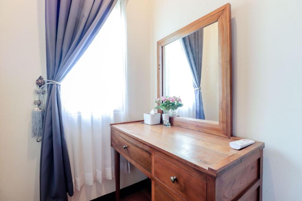 Balkondes Duta Menoreh - Superior Double Room