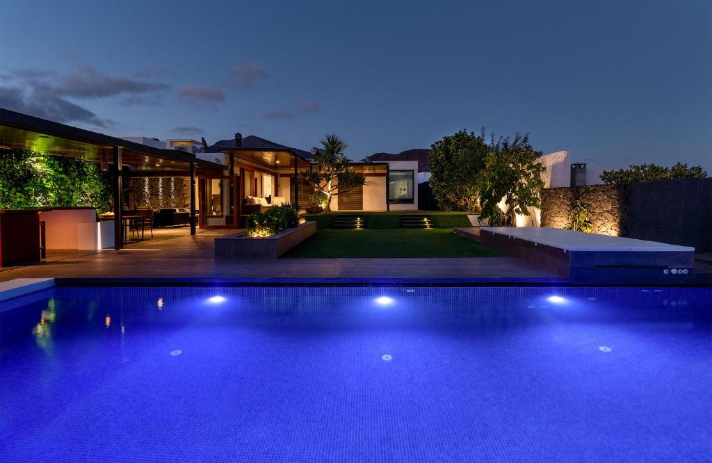 Luxury and Harmony House