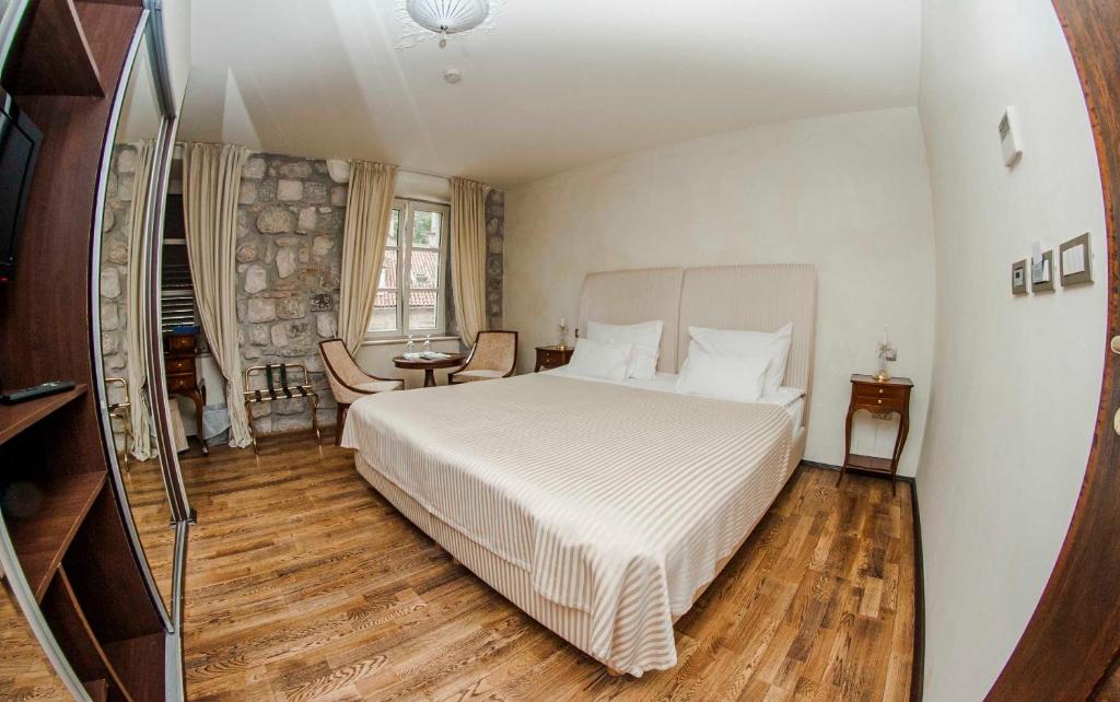 Boutique Hotel Astoria - 18