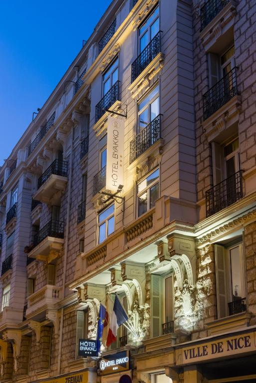 Hôtel Byakko Nice - Resim 39