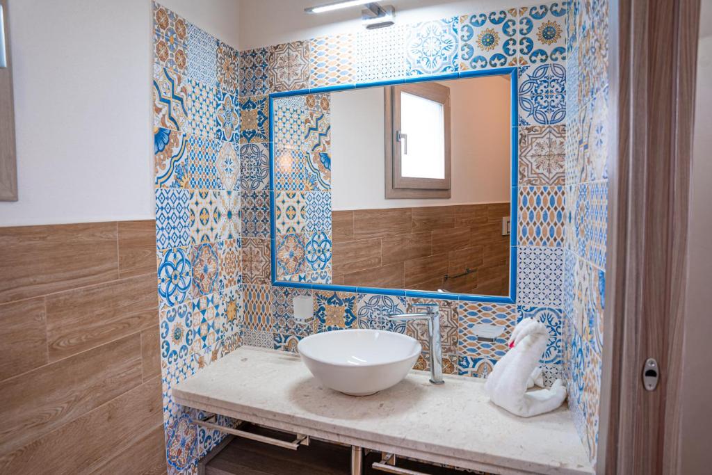 Koupelna v ubytování AQUA SARDINIA boutique hotel