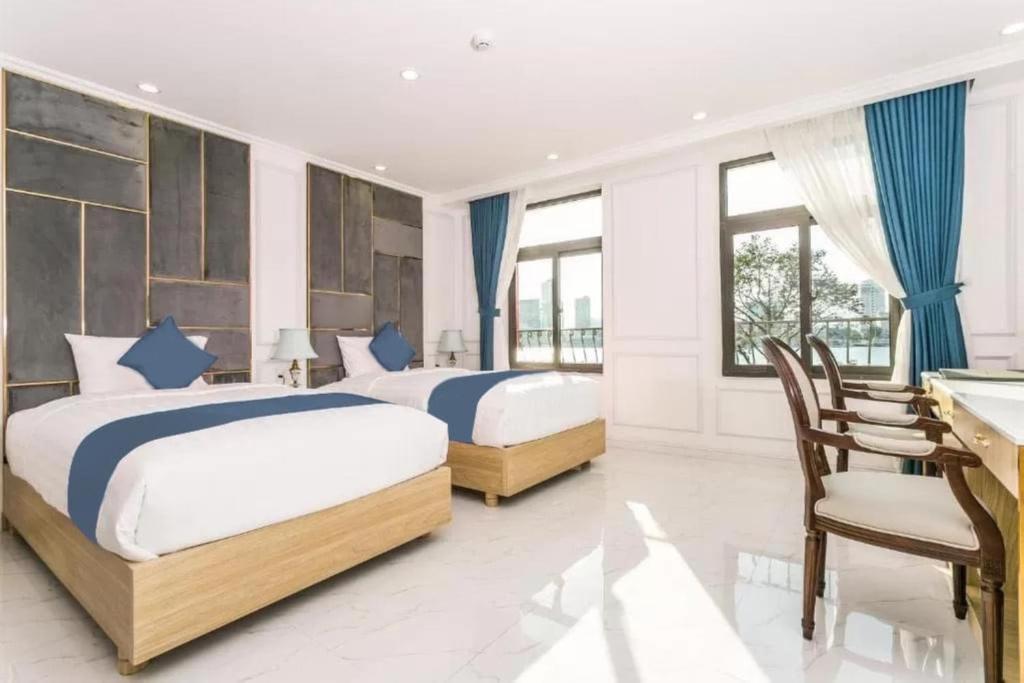 Фото Dana Golf Hotel