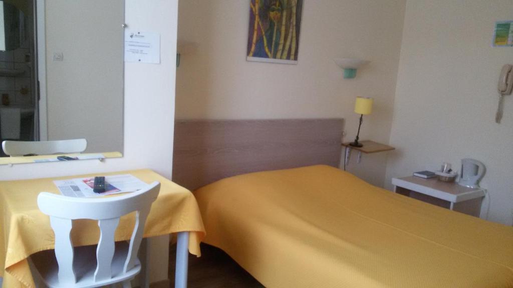 Hôtel Restaurant Aux Deux Roses – photo 22