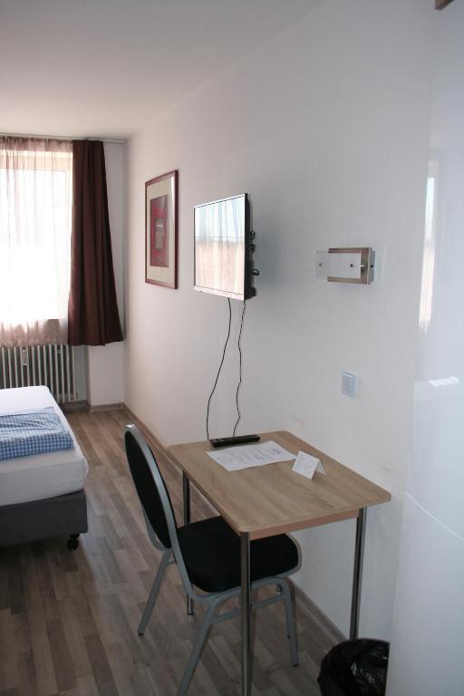 Postel nebo postele na pokoji v ubytování Gasthof Berg