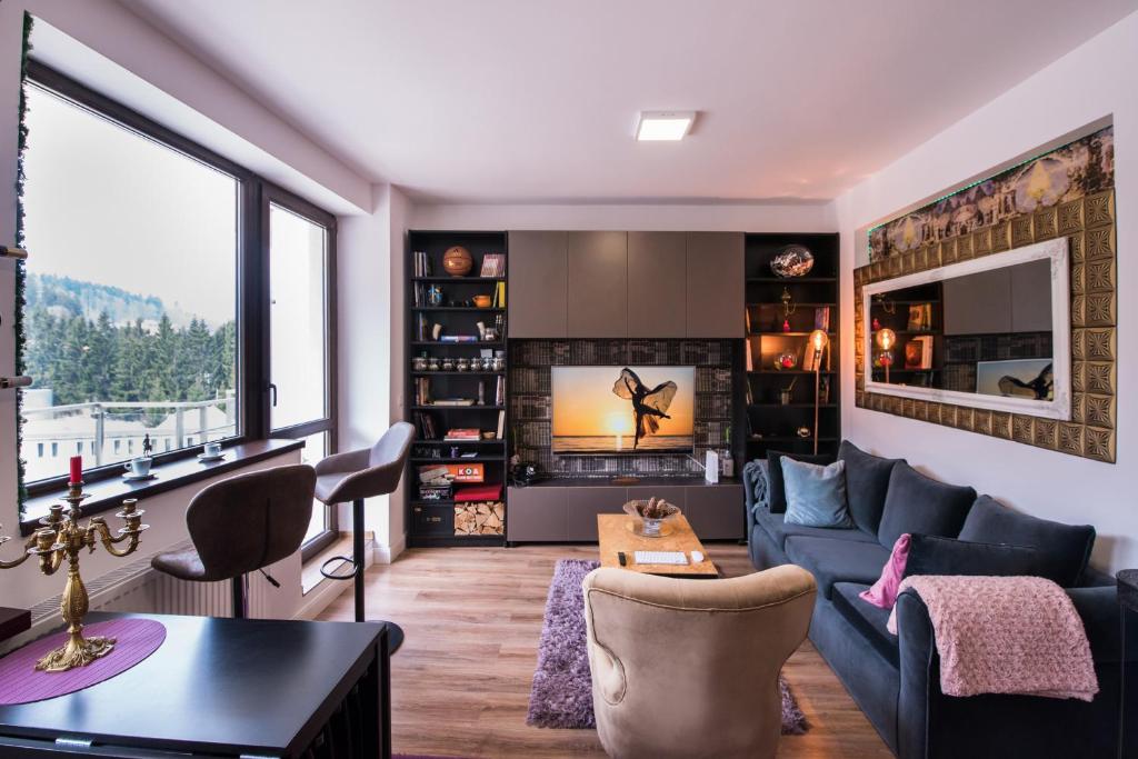 Castle Suite - One-Bedroom Apartment