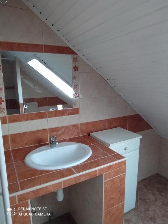 Łazienka w obiekcie Apartmanház Gabriella