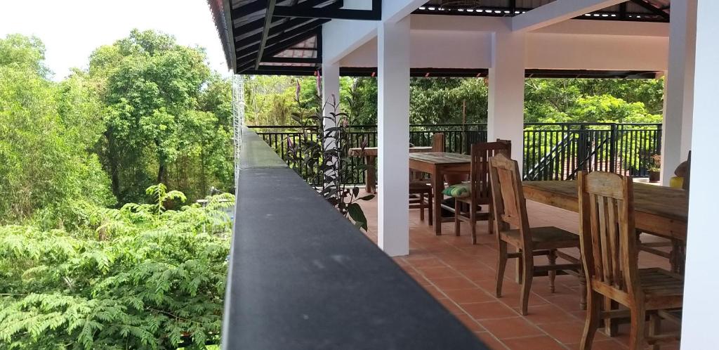 Balkón nebo terasa v ubytování Khmer House Guesthouse