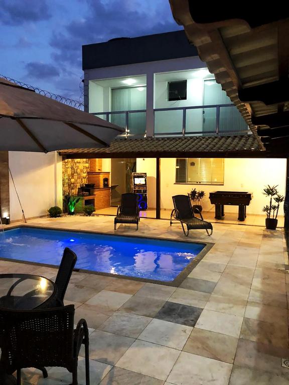  Linda casa de alto padrao com Wi-Fi e lazer em MG