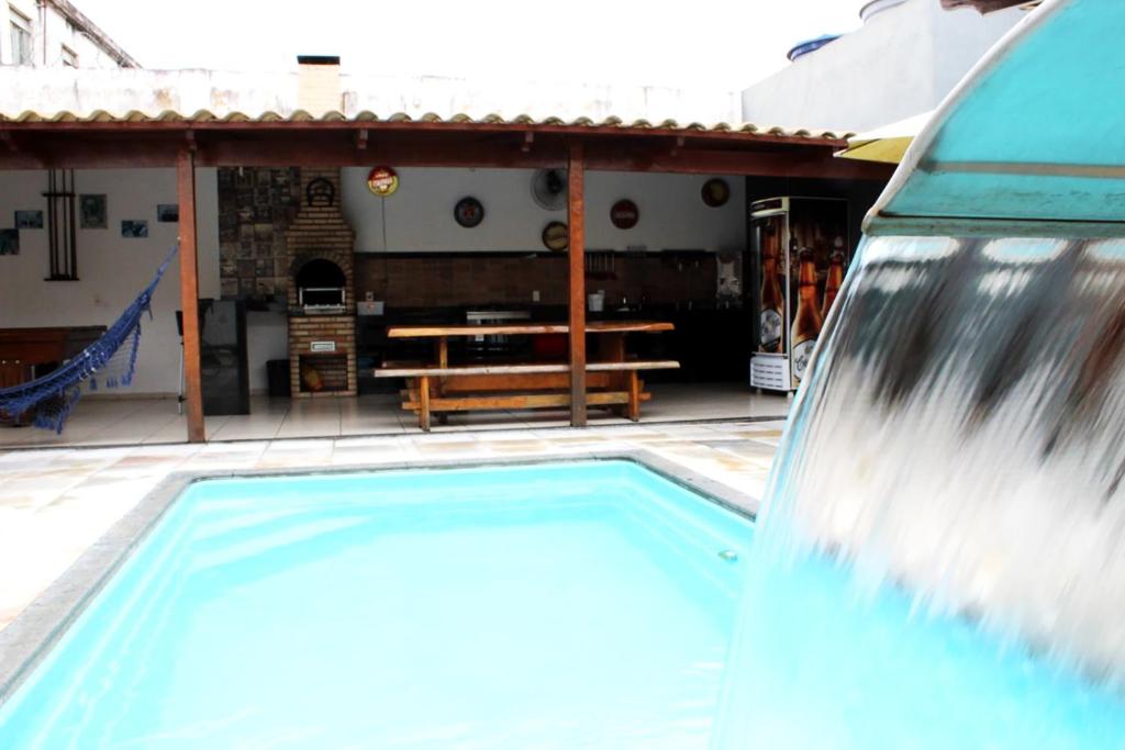  Linda casa de alto padrao com Wi-Fi e lazer em MG