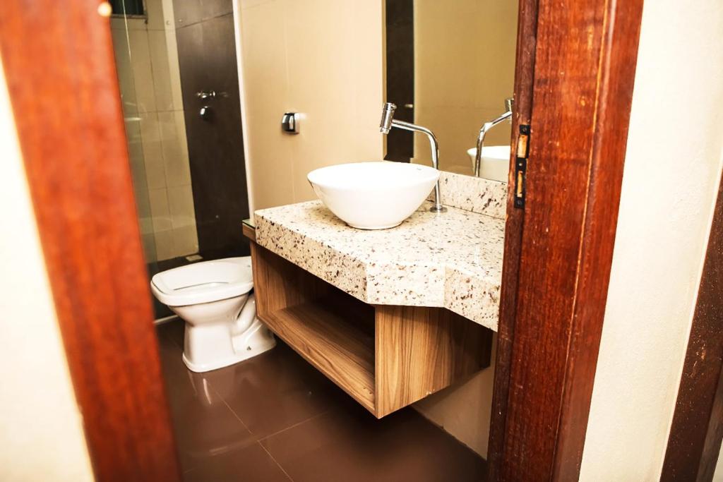  Linda casa de alto padrao com Wi-Fi e lazer em MG