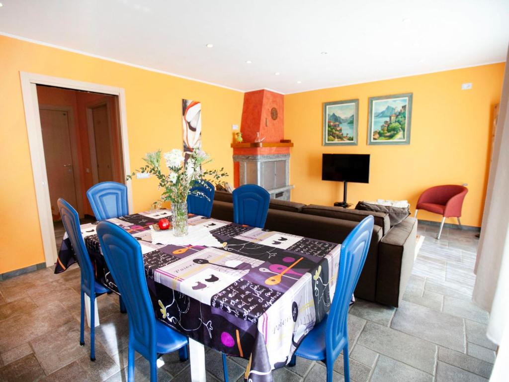 Posedenie v ubytovaní Apartment Bellavista by Interhome