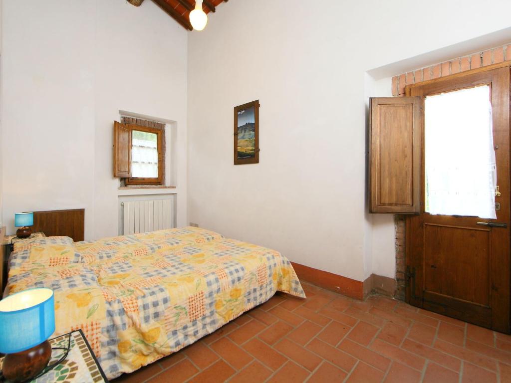 Posteľ alebo postele v izbe v ubytovaní Holiday Home Lo Scoiattolo n- 10 by Interhome