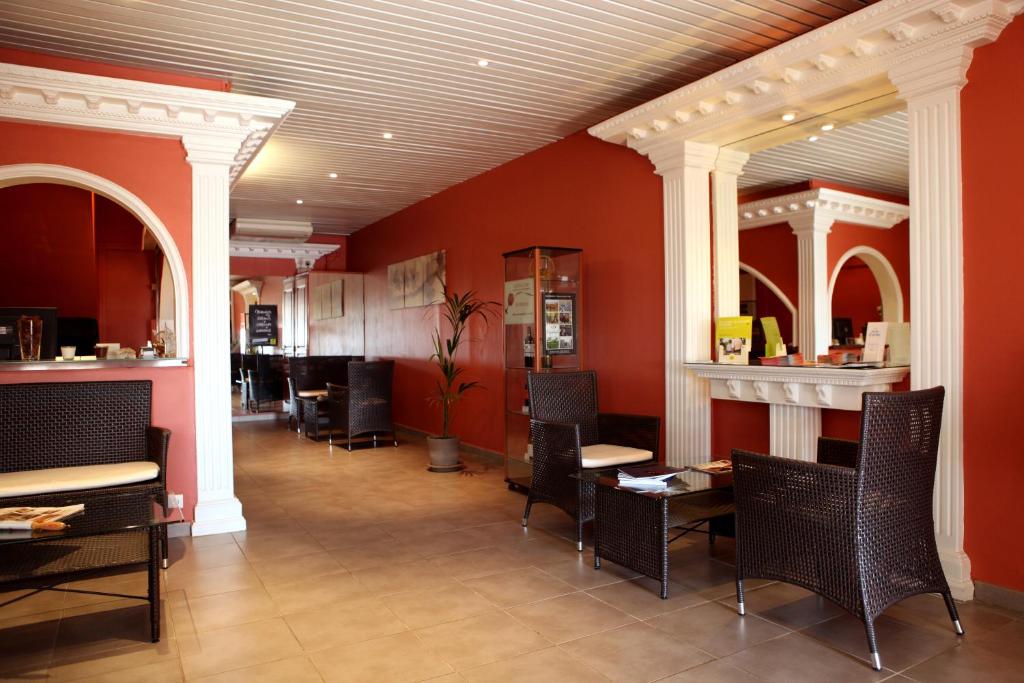 Posezení v ubytování Logis Hotel Restaurant le Mirador