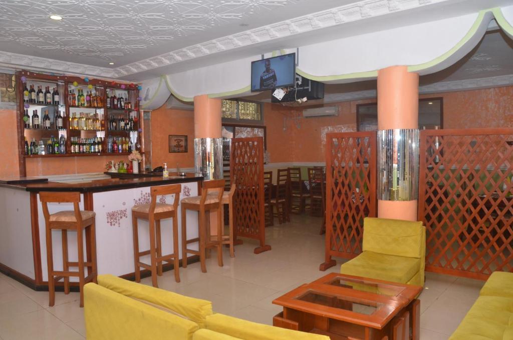 Lounge nebo bar v ubytování Hotel - Y