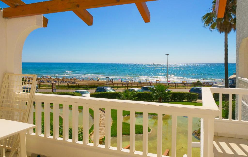 Apartamentos Playa Romana Park - Apartment With Sea View