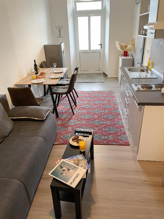 Kuchyň nebo kuchyňský kout v ubytování Sea star apartments