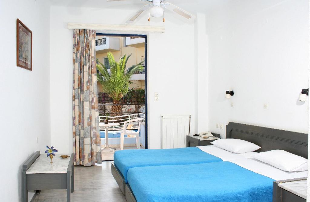 Emilia Hotel Apartments - 1