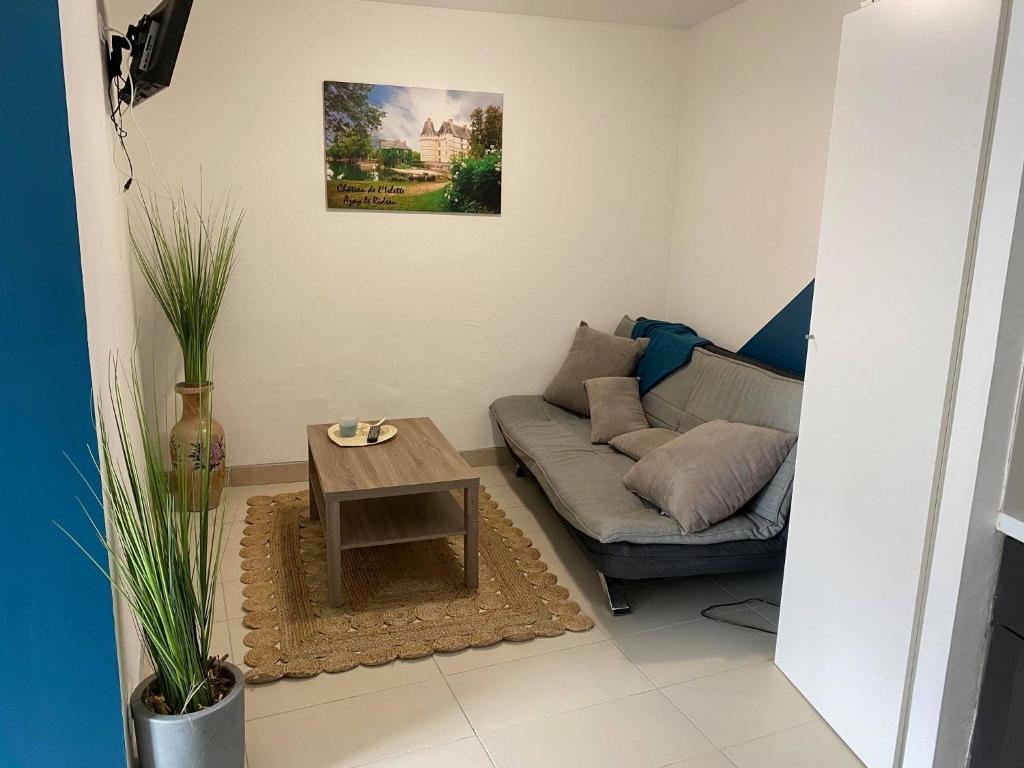 Chez Benjamin & Samantha - Les Portes du Château - Two-Bedroom Apartment