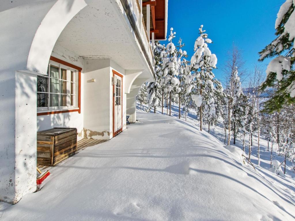 Holiday Home Alppikylä 13b paritalo by Interhome v zimě