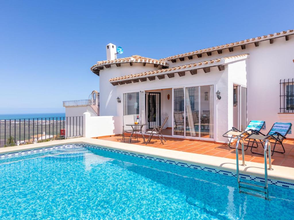 Bazén v ubytovaní Holiday Home Villa Jana by Interhome alebo v jeho blízkosti
