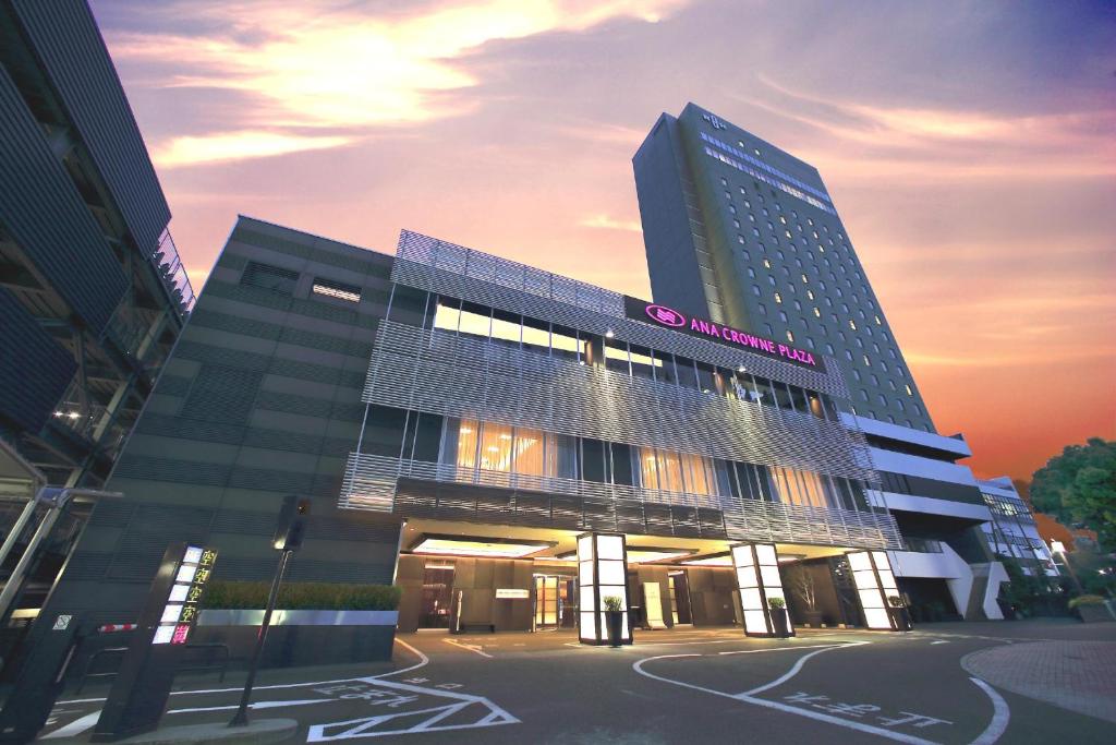 Imagen de la galería de ANA Crowne Plaza Kumamoto New Sky, an IHG Hotel, en Kumamoto