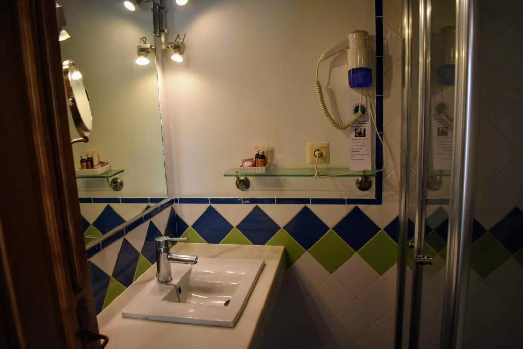 Apartamentos Alhambra - 6