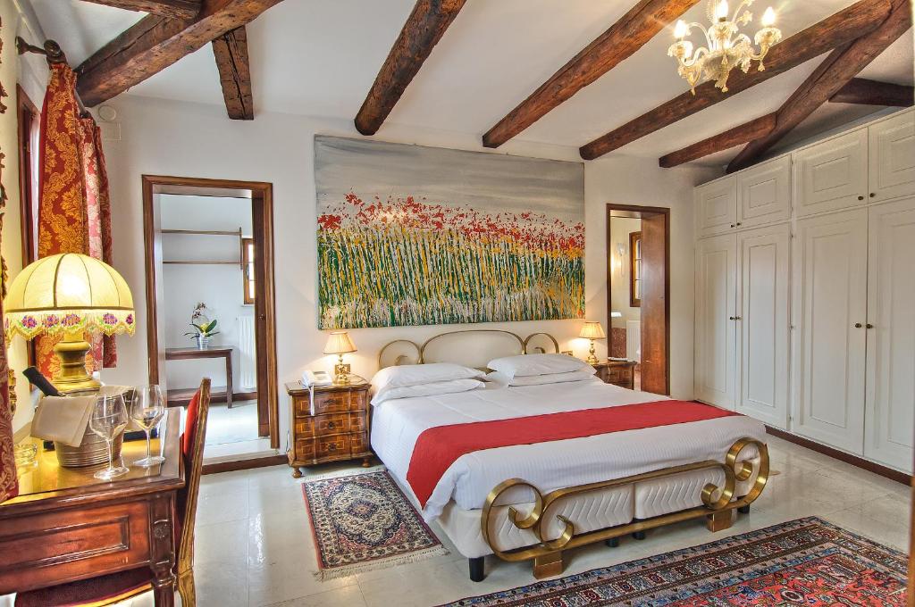 
Comfort Double or Twin Room with Terrace
