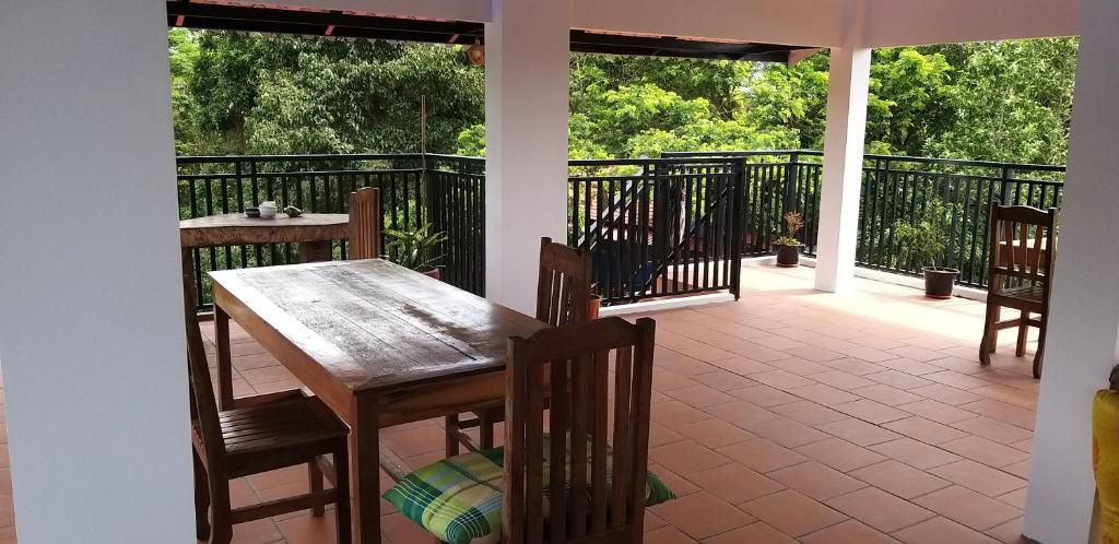 Balkón nebo terasa v ubytování Khmer House Guesthouse