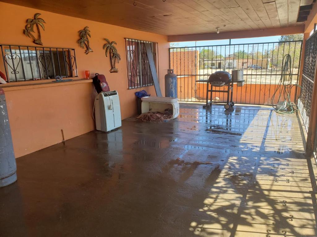 Casa Mora naranja