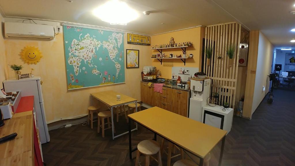 Kuchyň nebo kuchyňský kout v ubytování 24Guesthouse Seomyeon