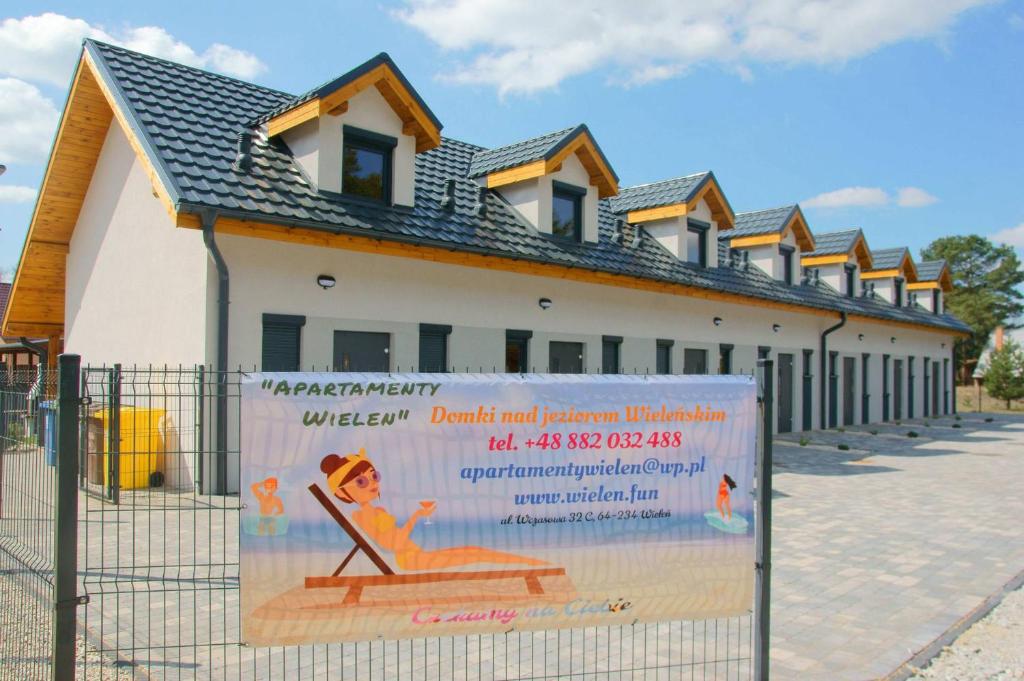 Budova, v ktorej sa dovolenkový dom nachádza